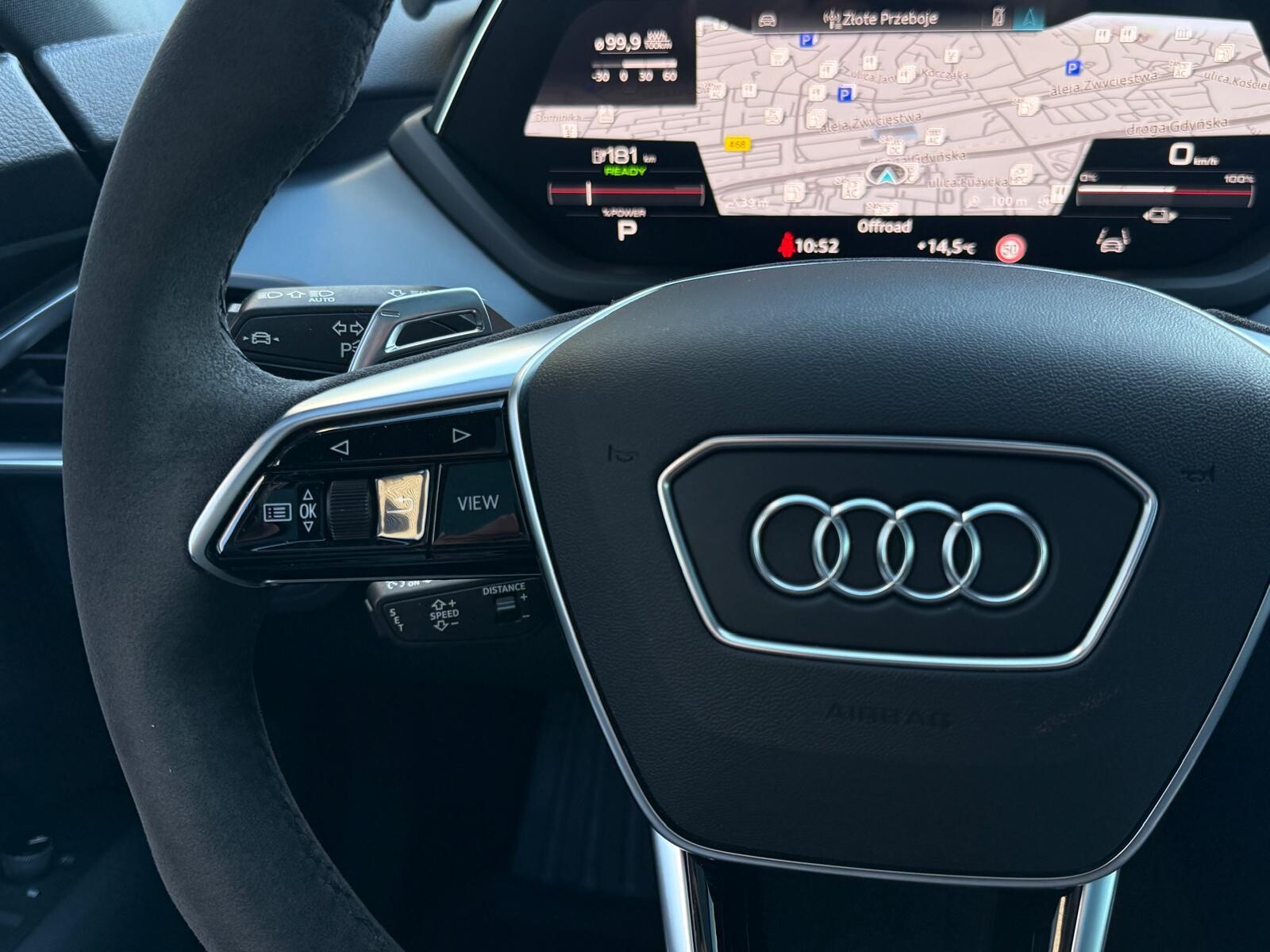 Audi e-tron GT - zdjęcie 27