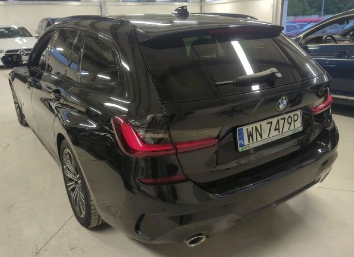 BMW 330 - zdjęcie 3