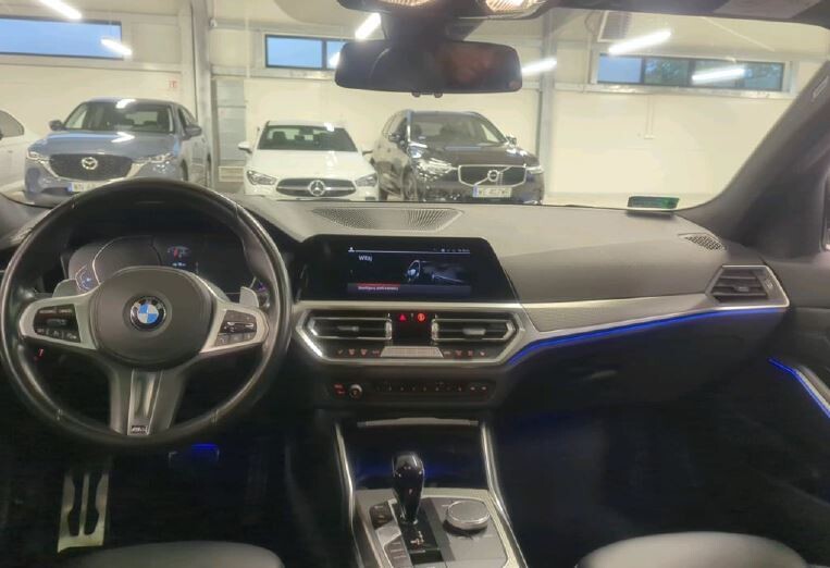 BMW 330 - zdjęcie 5