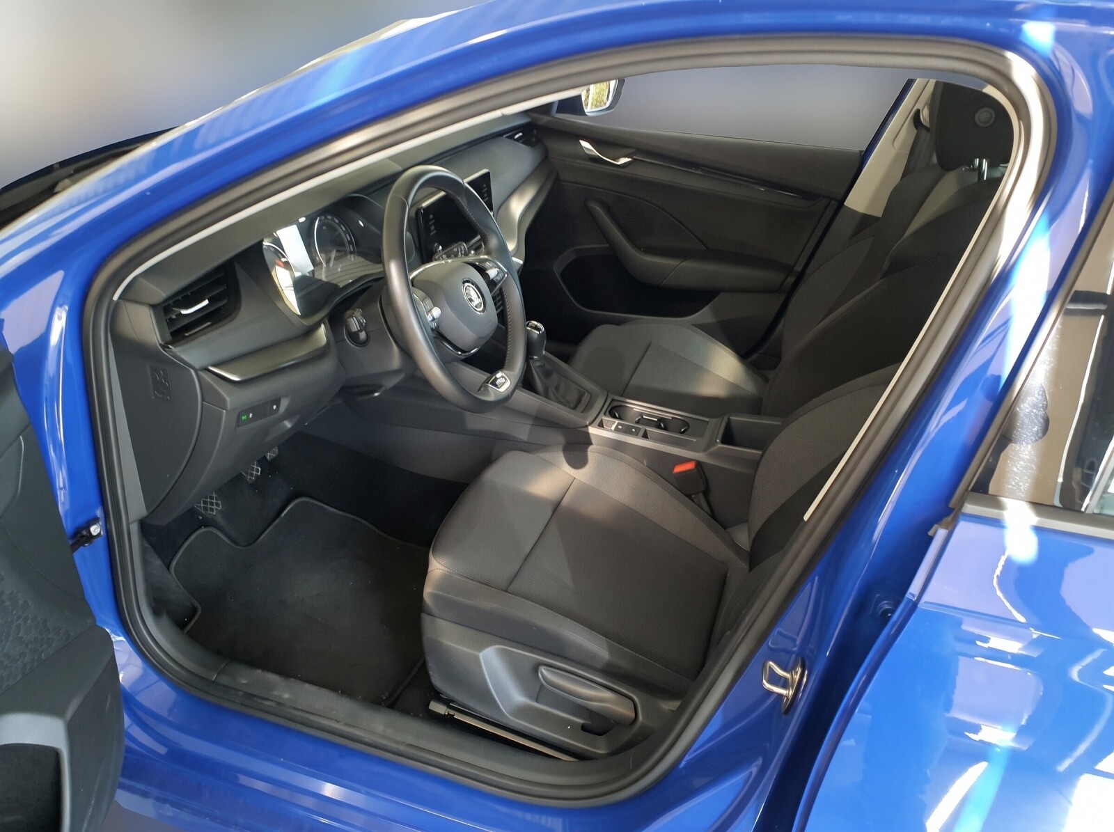 Škoda Octavia Combi - zdjęcie 3