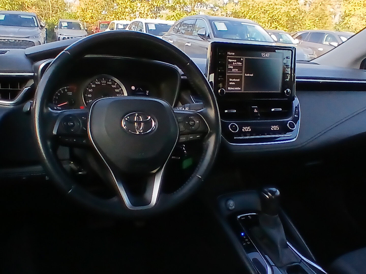 Toyota Corolla - zdjęcie 9