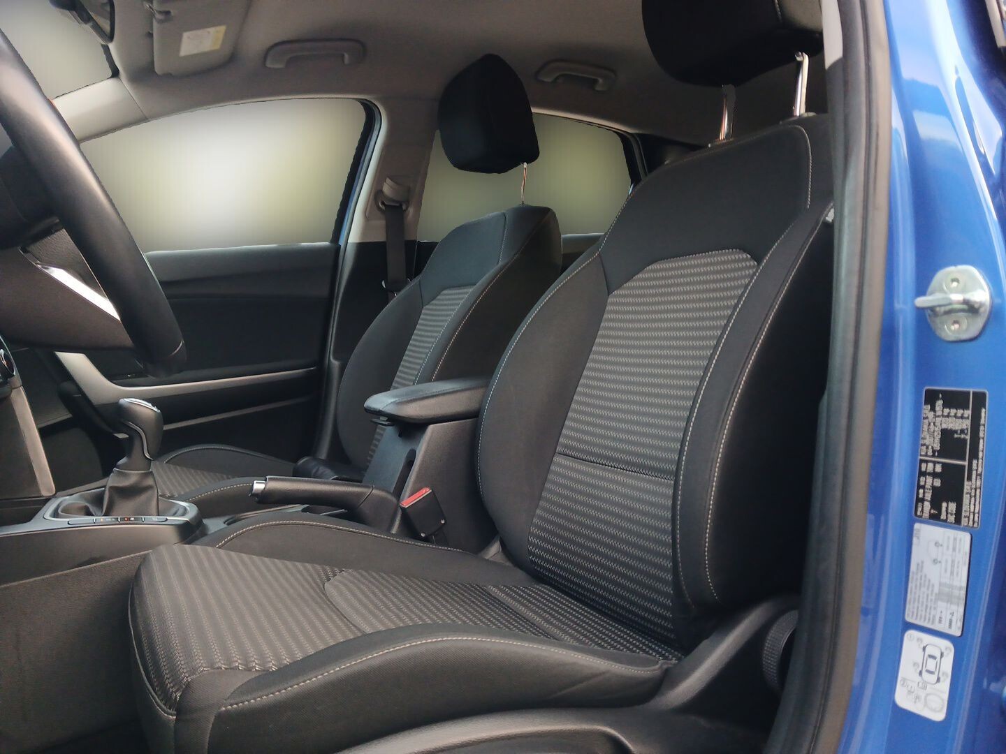 Kia Ceed - zdjęcie 9