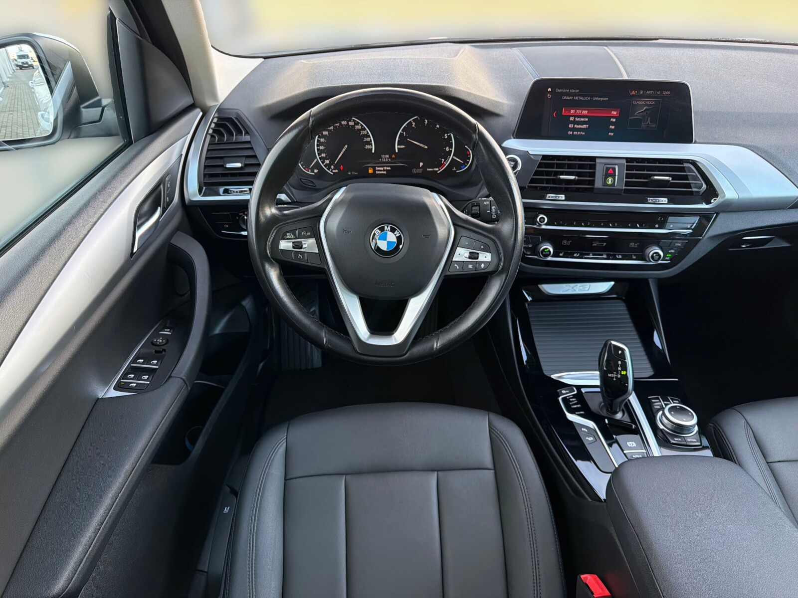BMW X3 - zdjęcie 17