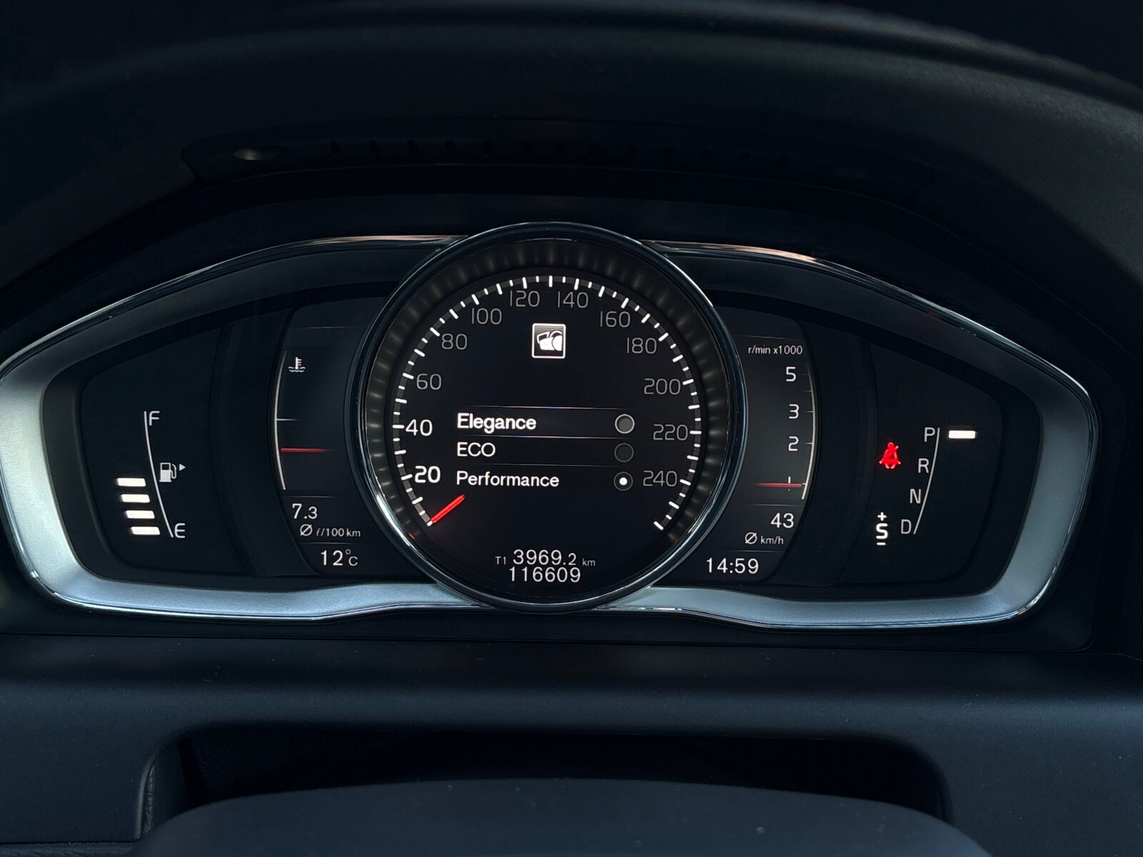 Volvo XC 60 - zdjęcie 16