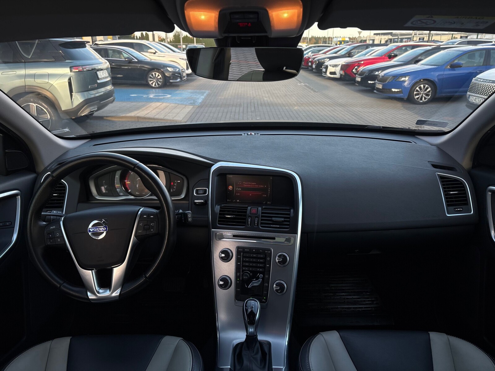 Volvo XC 60 - zdjęcie 14