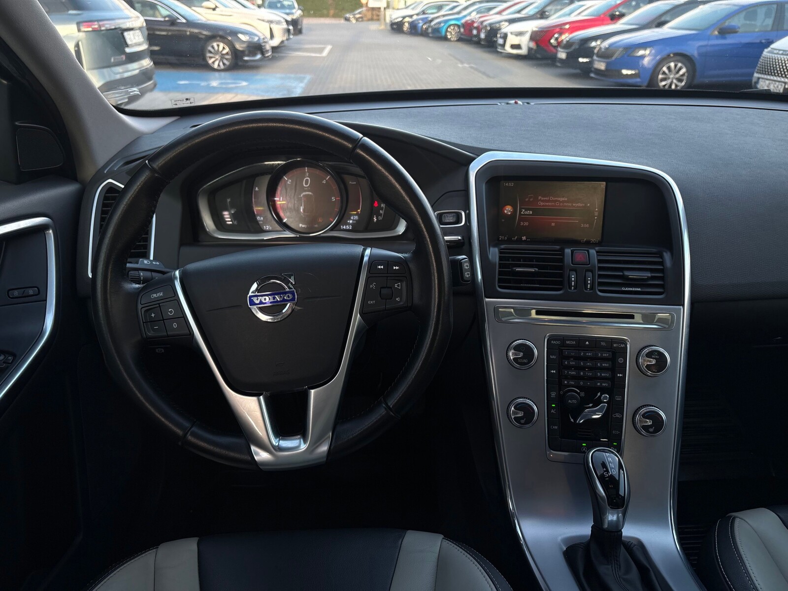 Volvo XC 60 - zdjęcie 12