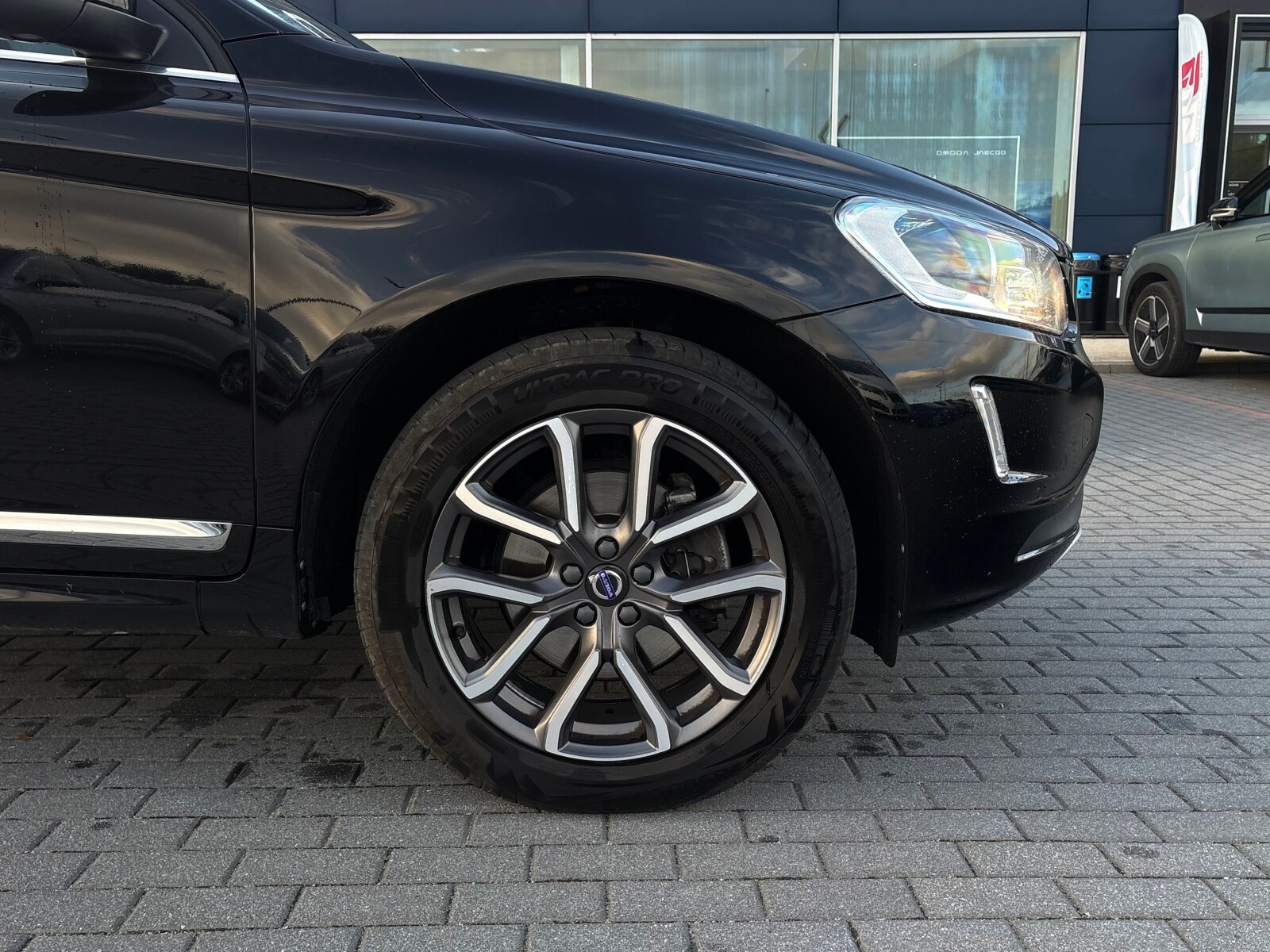 Volvo XC 60 - zdjęcie 32