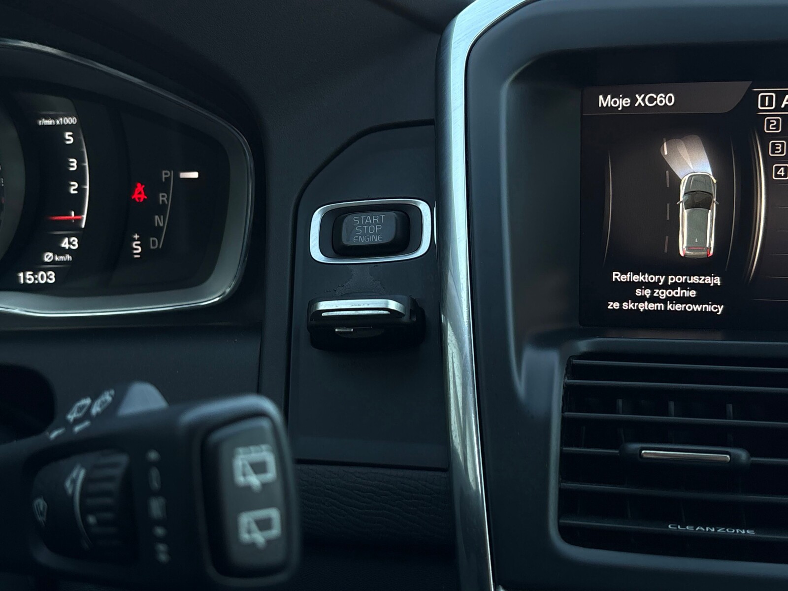 Volvo XC 60 - zdjęcie 20