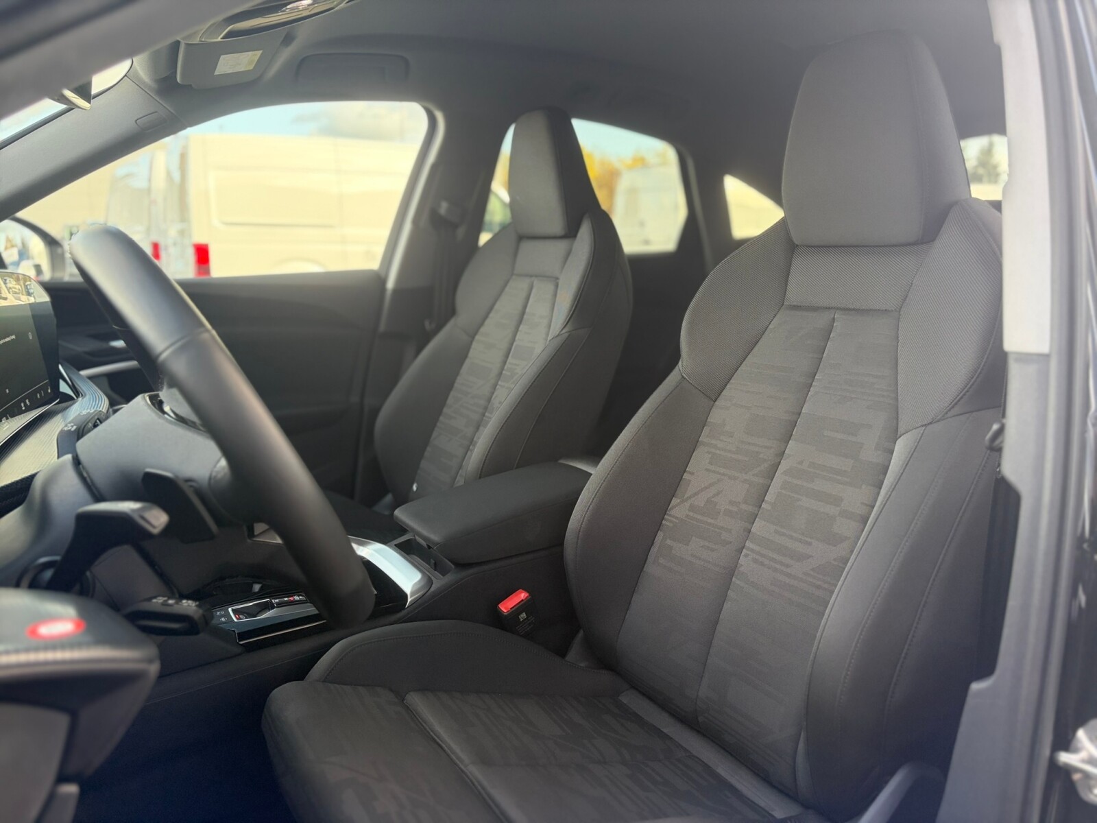 Audi Q5 Sportback - zdjęcie 16