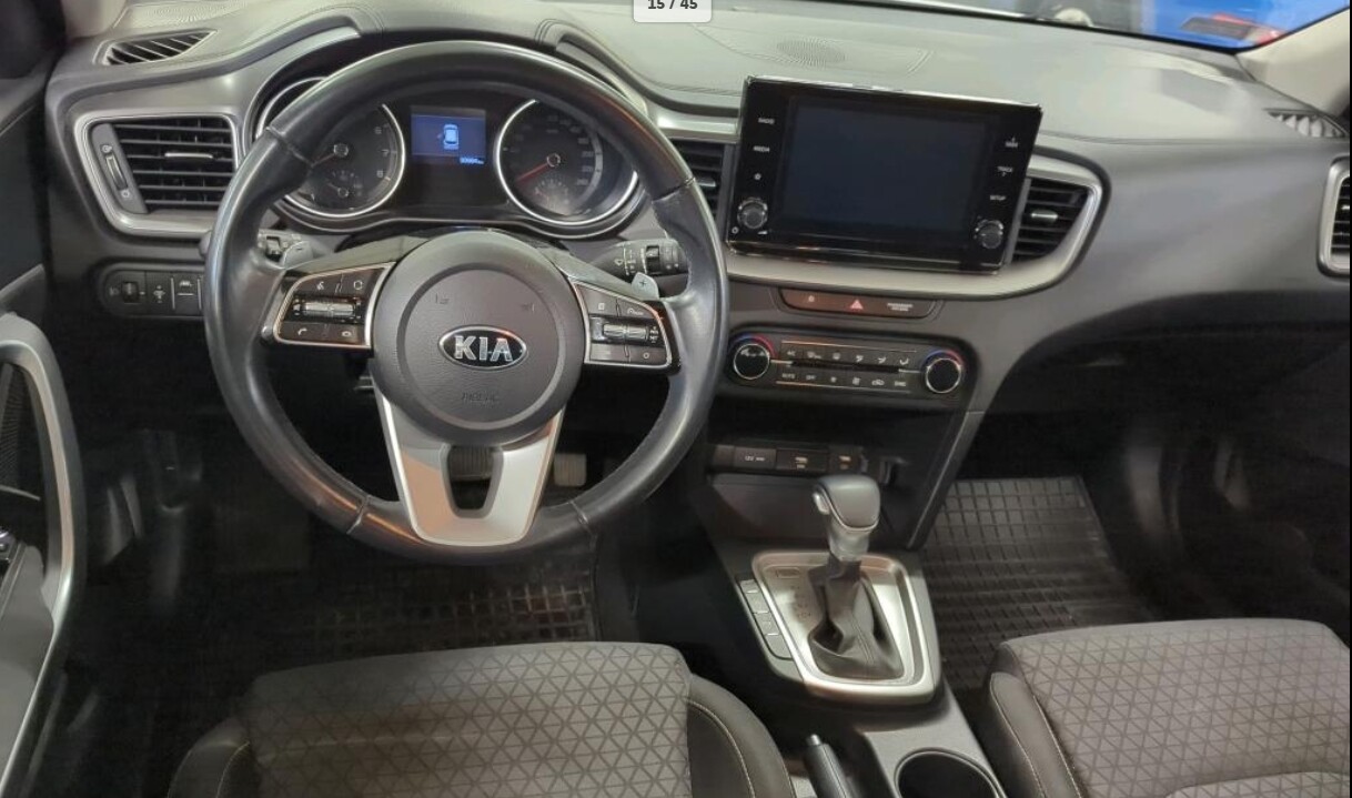 Kia Ceed - zdjęcie 3