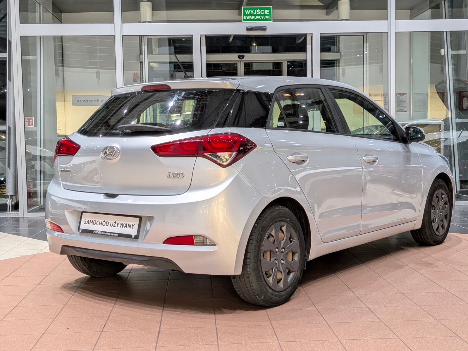 Hyundai i20 - zdjęcie 2