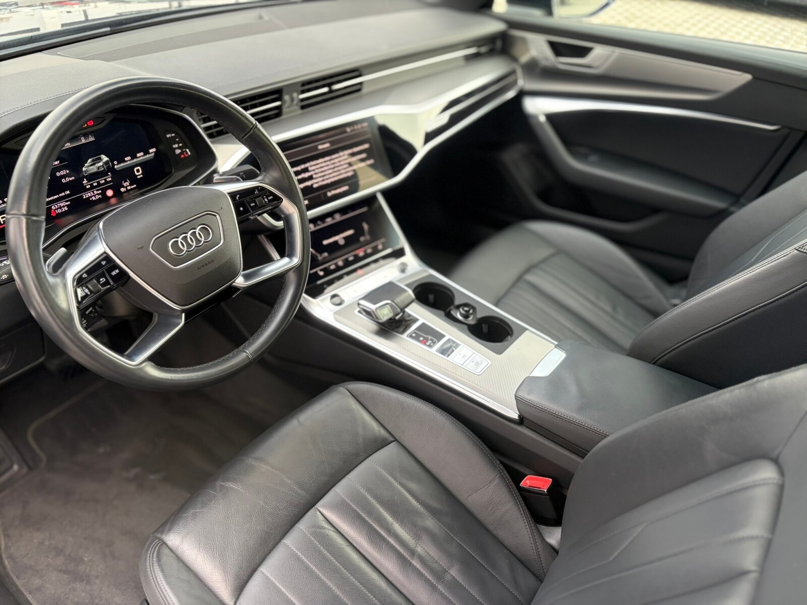 Audi A6 Limousine - zdjęcie 12