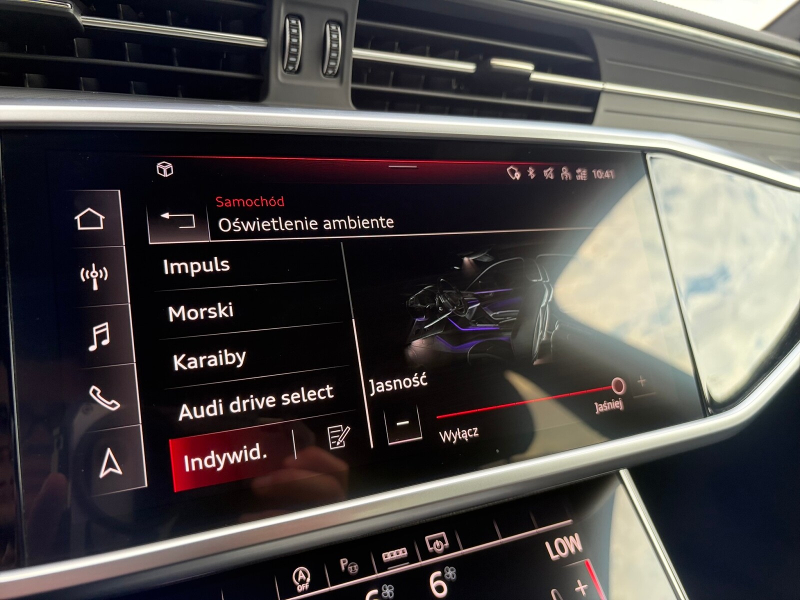 Audi A6 Limousine - zdjęcie 32