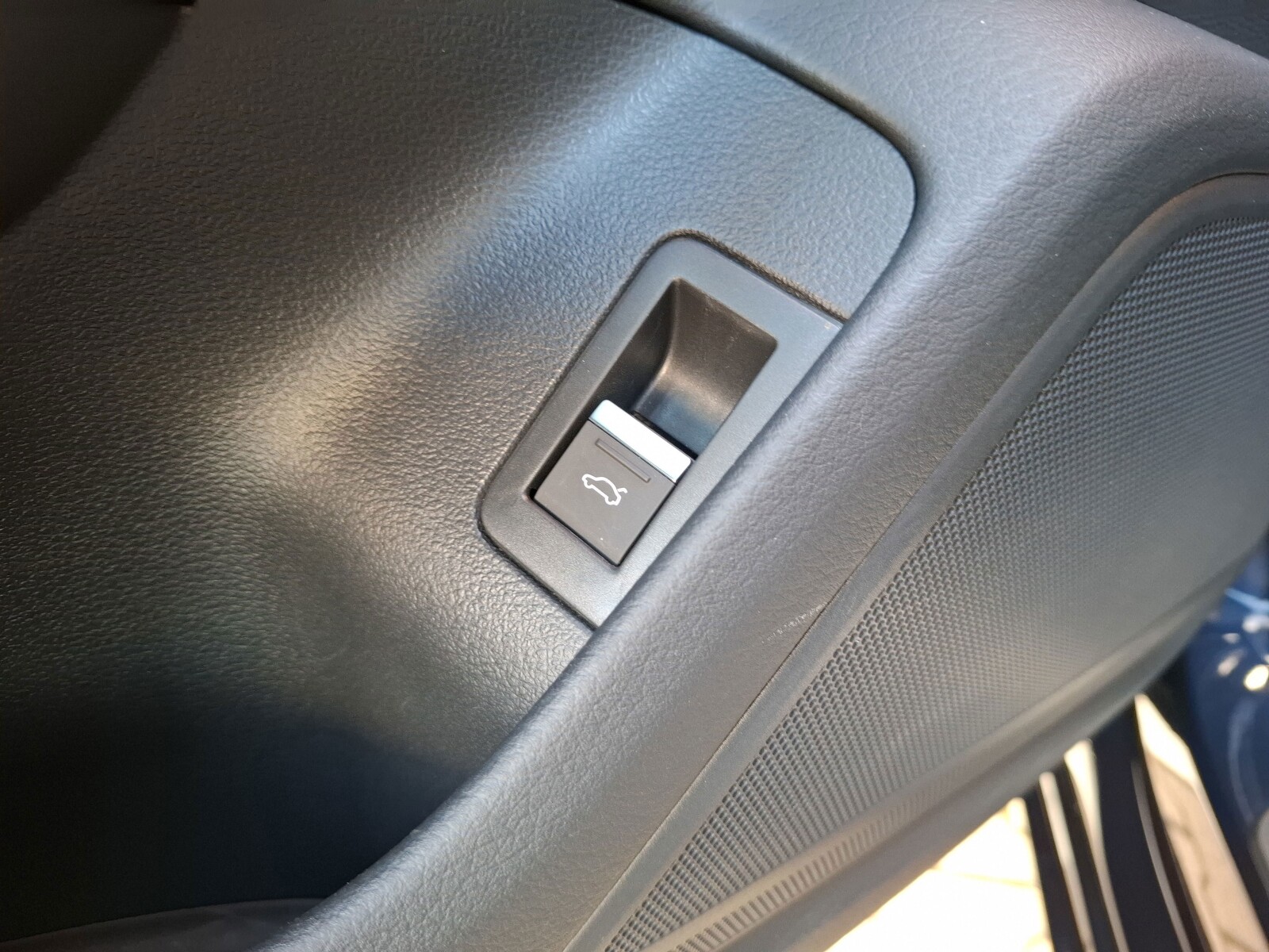 Audi A6 Avant - zdjęcie 26
