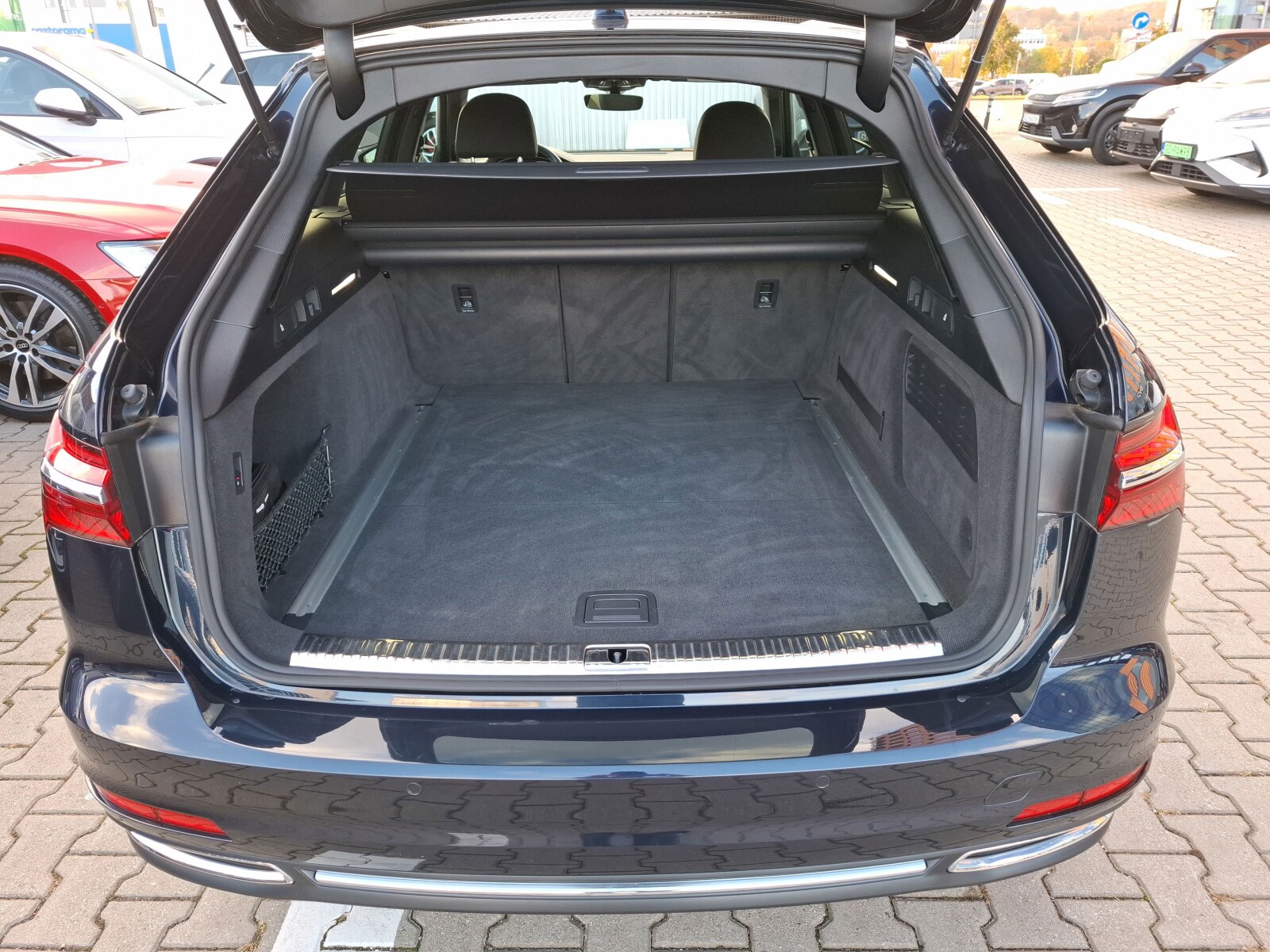Audi A6 Avant - zdjęcie 15