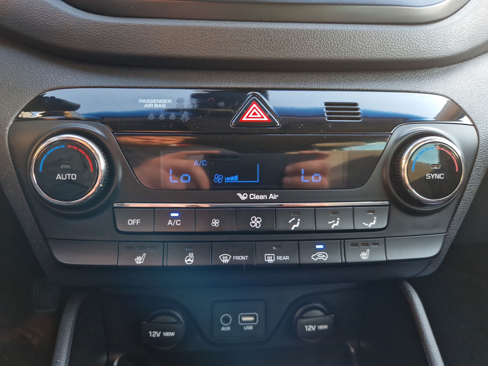 Hyundai Tucson - zdjęcie 19
