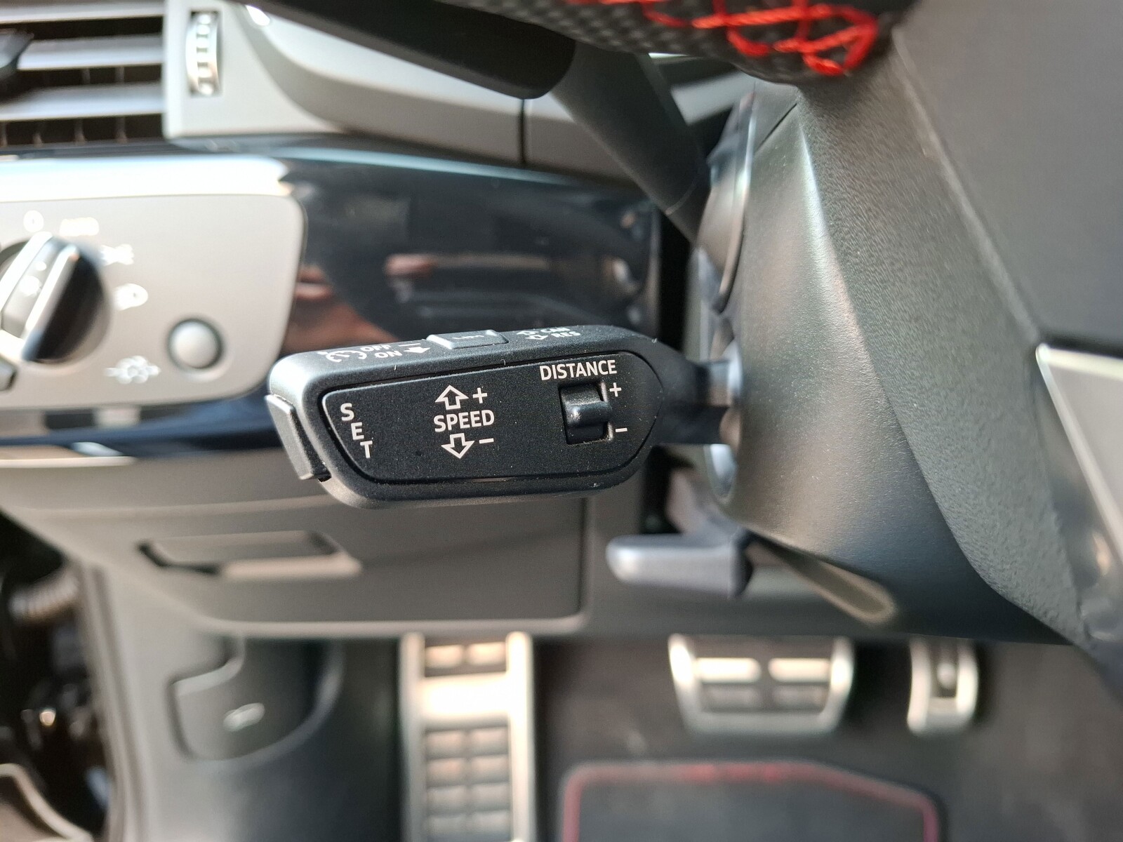 Audi A4 Avant - zdjęcie 30