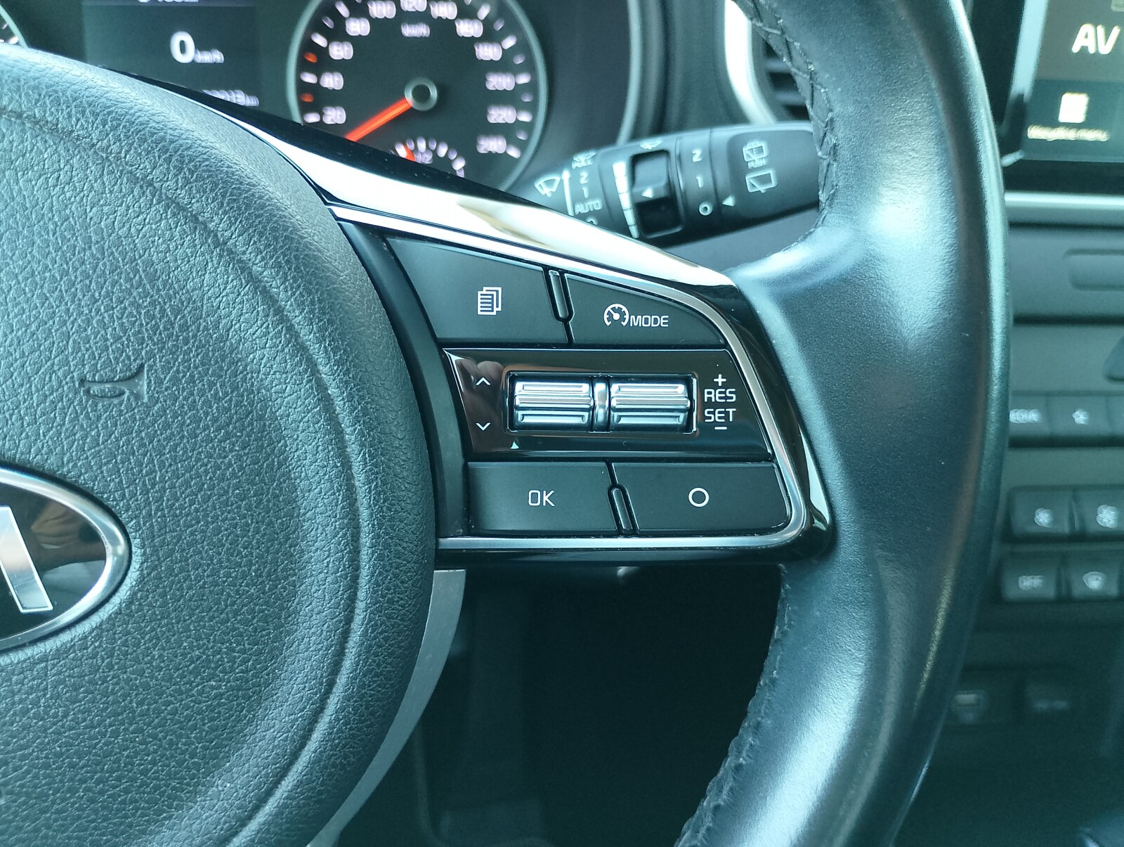 Kia Sportage - zdjęcie 18