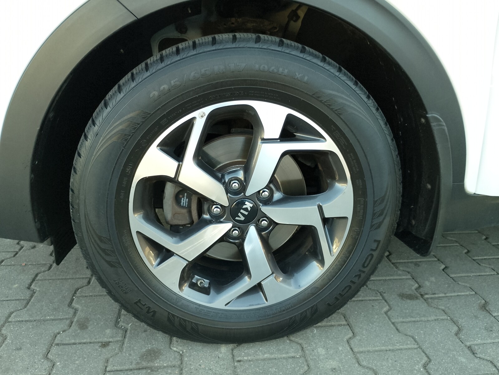 Kia Sportage - zdjęcie 27