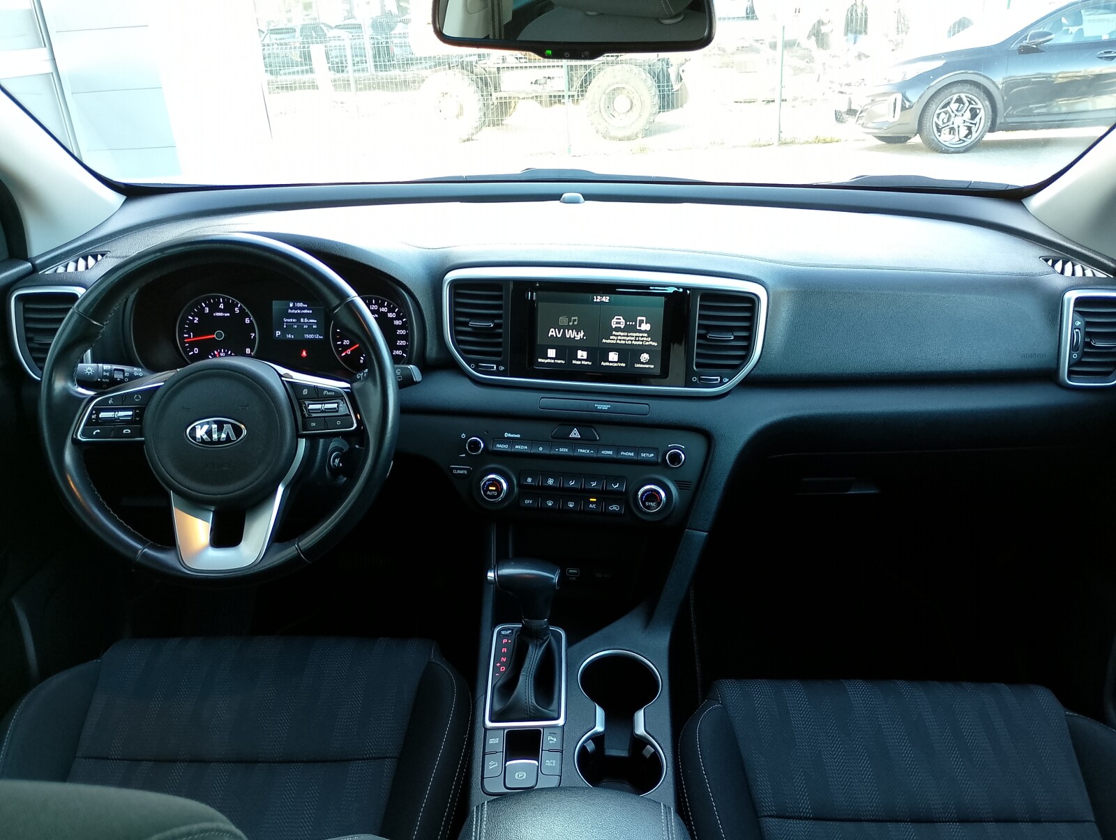 Kia Sportage - zdjęcie 16