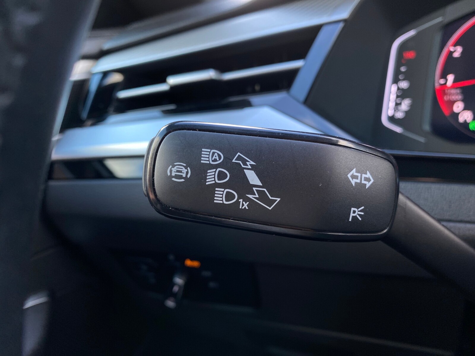 Volkswagen Arteon Shooting Brake - zdjęcie 30