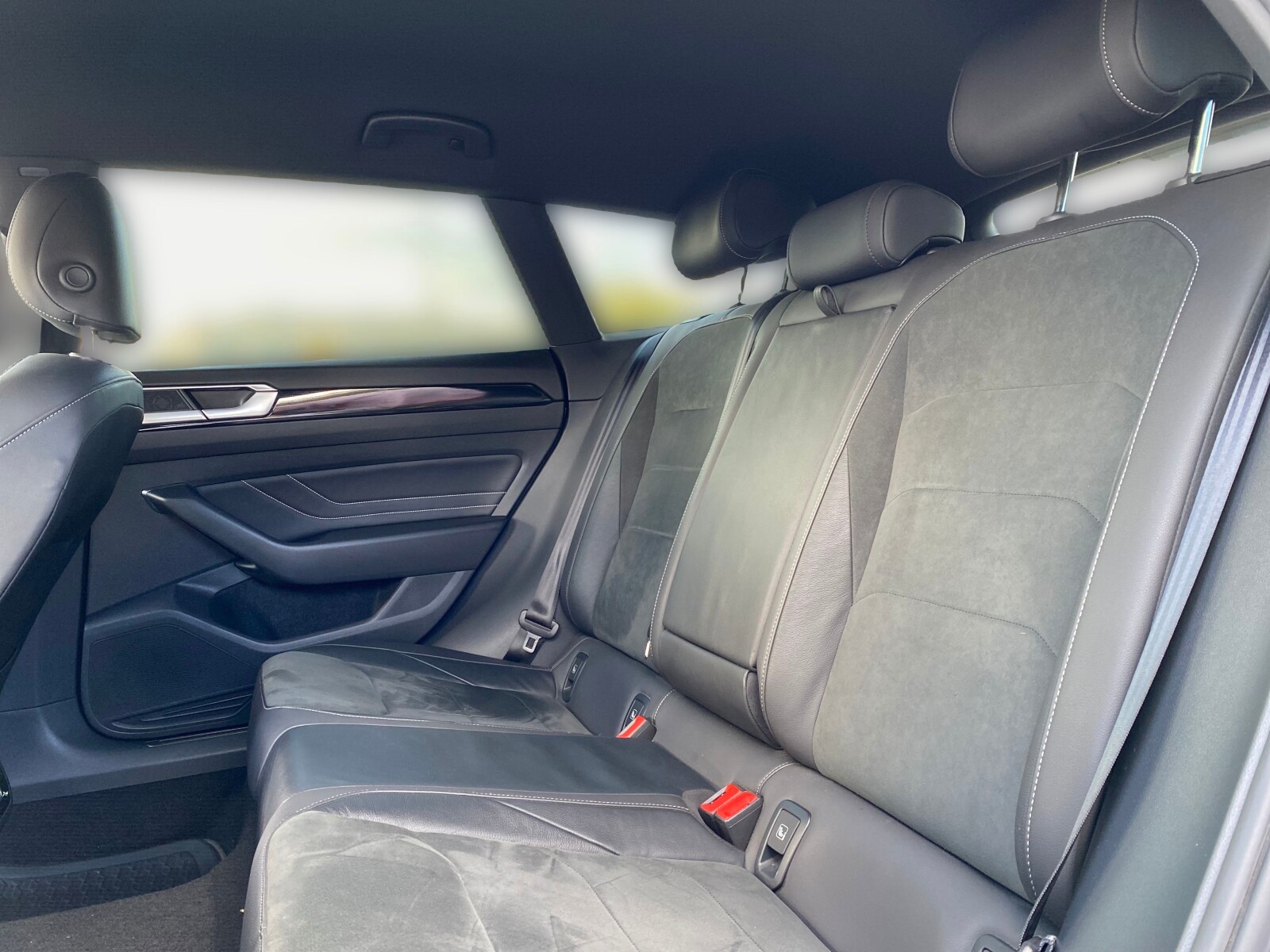 Volkswagen Arteon Shooting Brake - zdjęcie 38