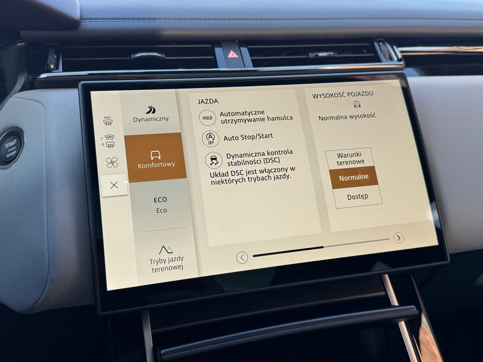 Land Rover Range Rover Velar - zdjęcie 17