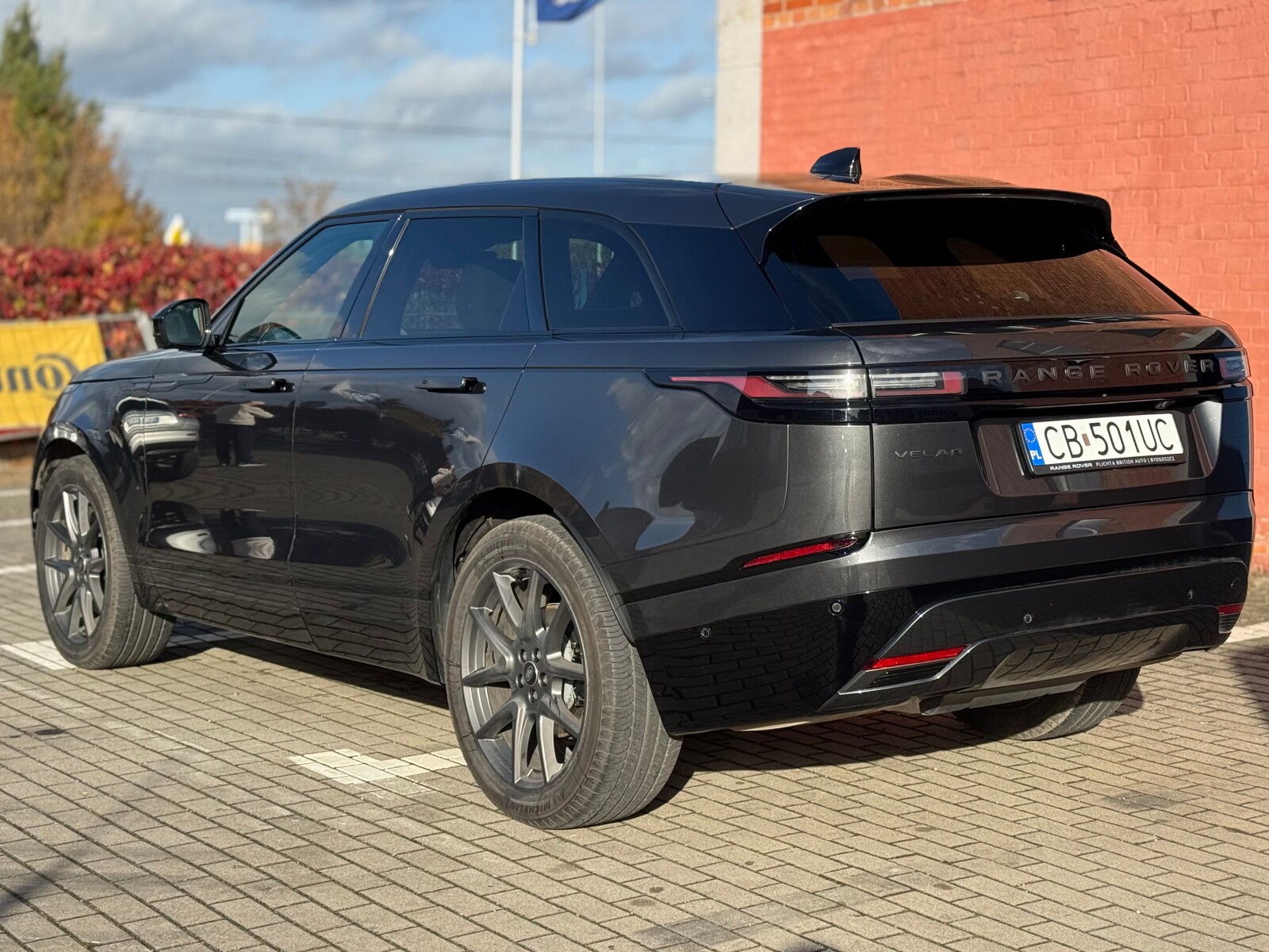 Land Rover Range Rover Velar - zdjęcie 3