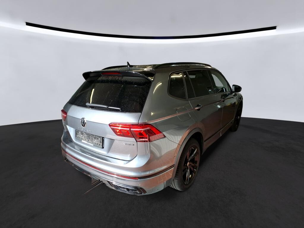 Volkswagen Tiguan - zdjęcie 2