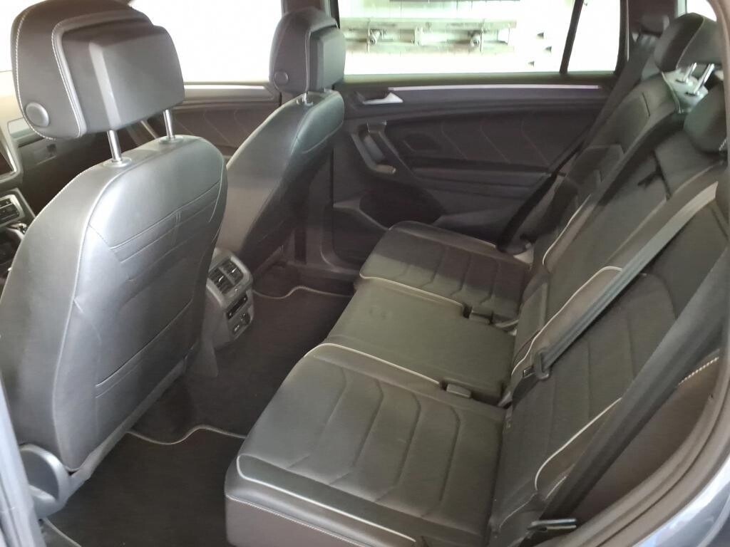 Volkswagen Tiguan - zdjęcie 4