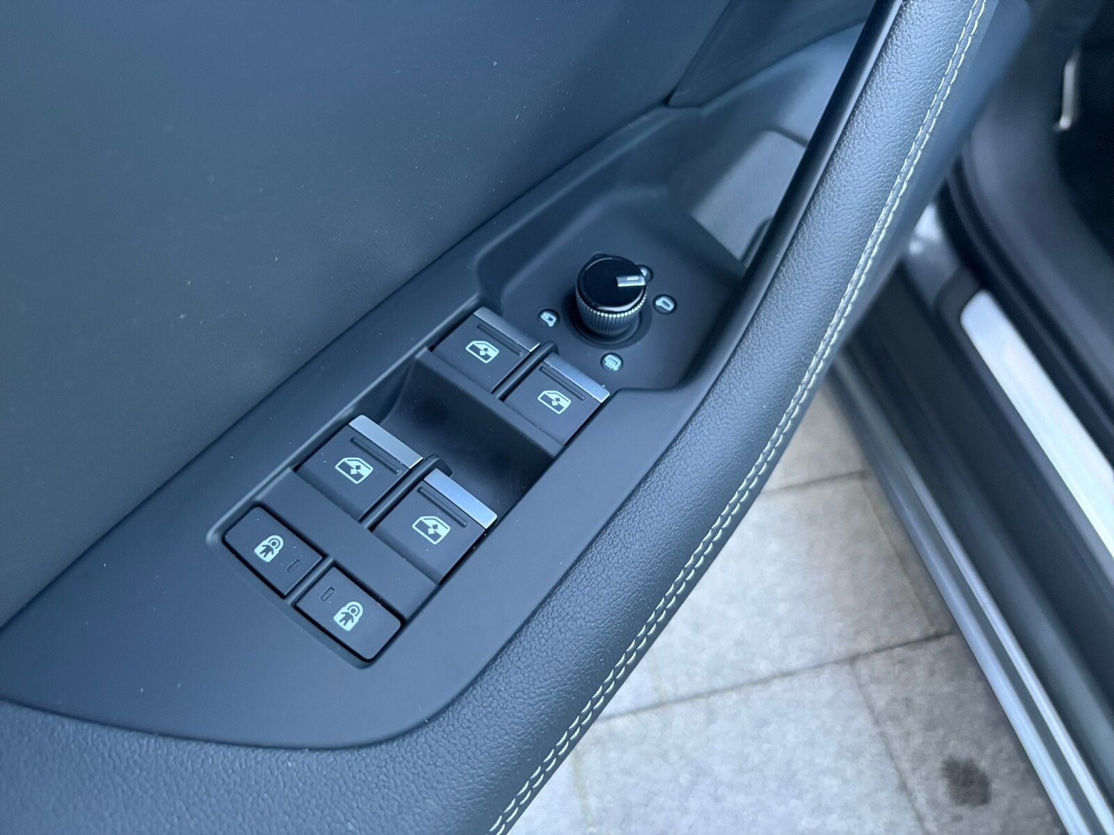 Audi A6 Avant - zdjęcie 20
