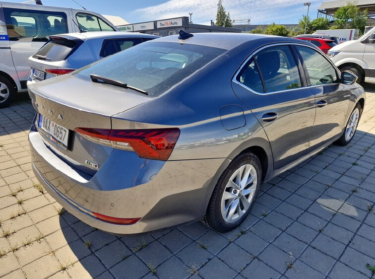 Škoda Octavia - zdjęcie 2