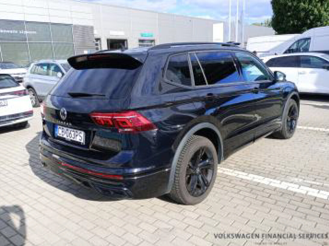 Volkswagen Tiguan Allspace - zdjęcie 2