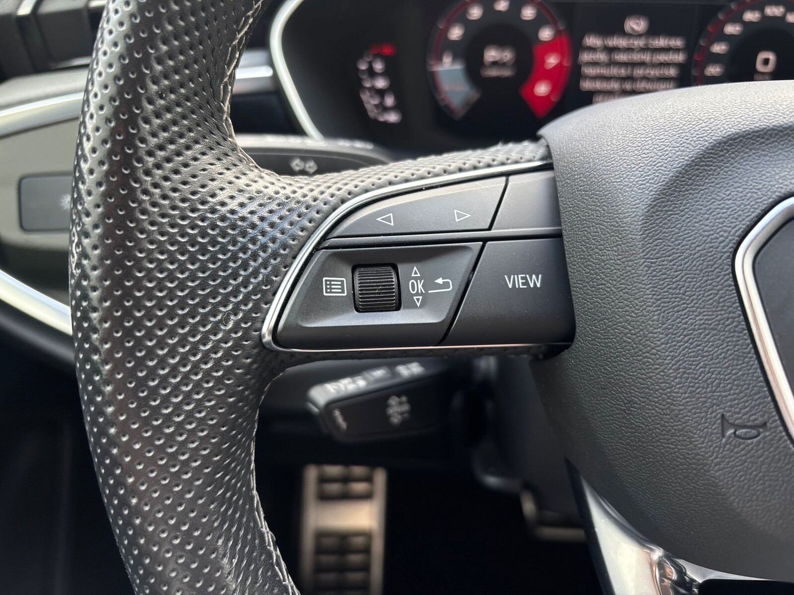 Audi Q3 - zdjęcie 11