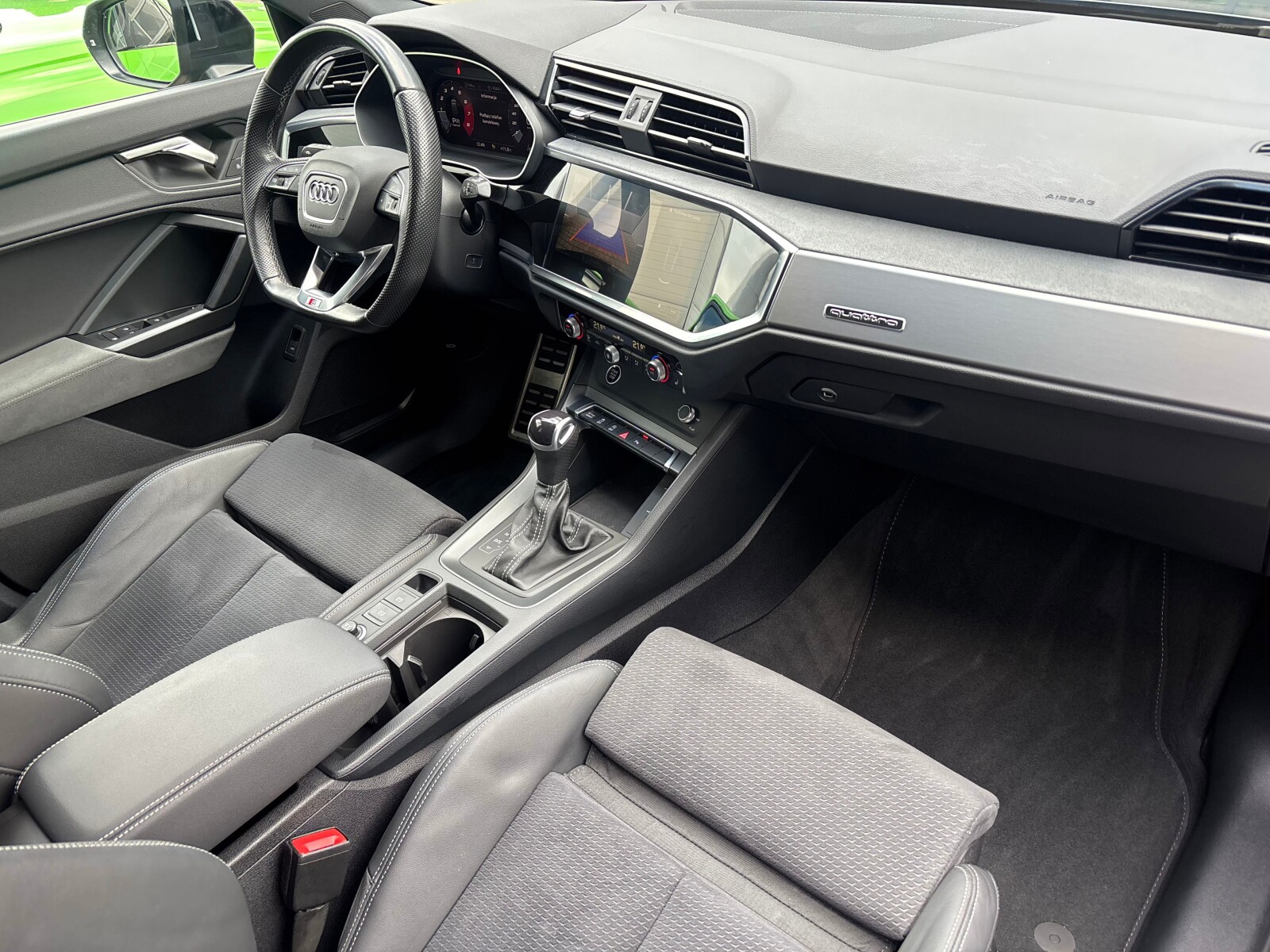 Audi Q3 - zdjęcie 28