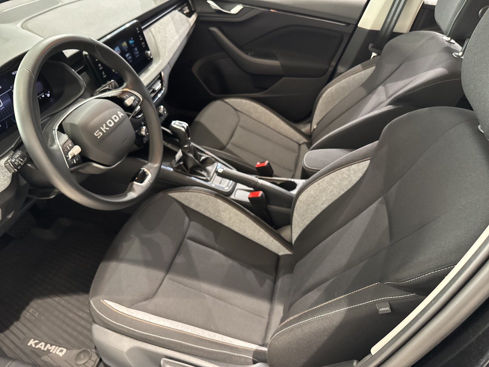 Škoda Kamiq - zdjęcie 10