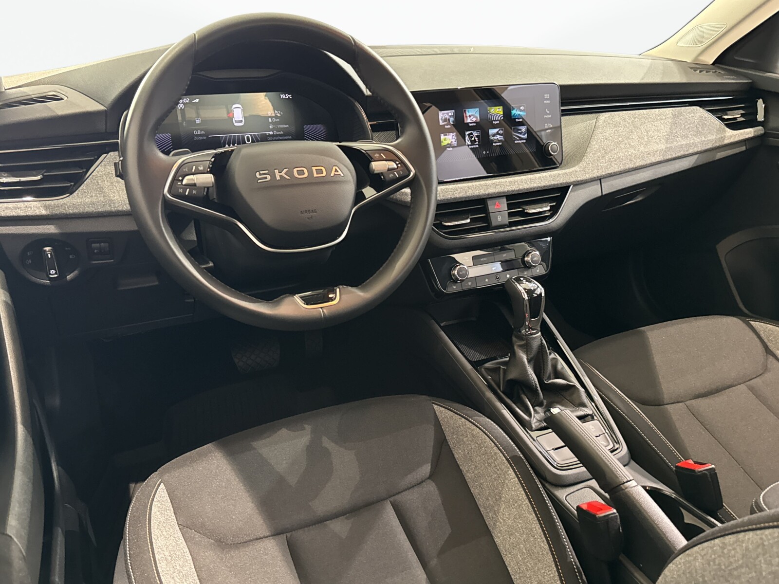 Škoda Kamiq - zdjęcie 14