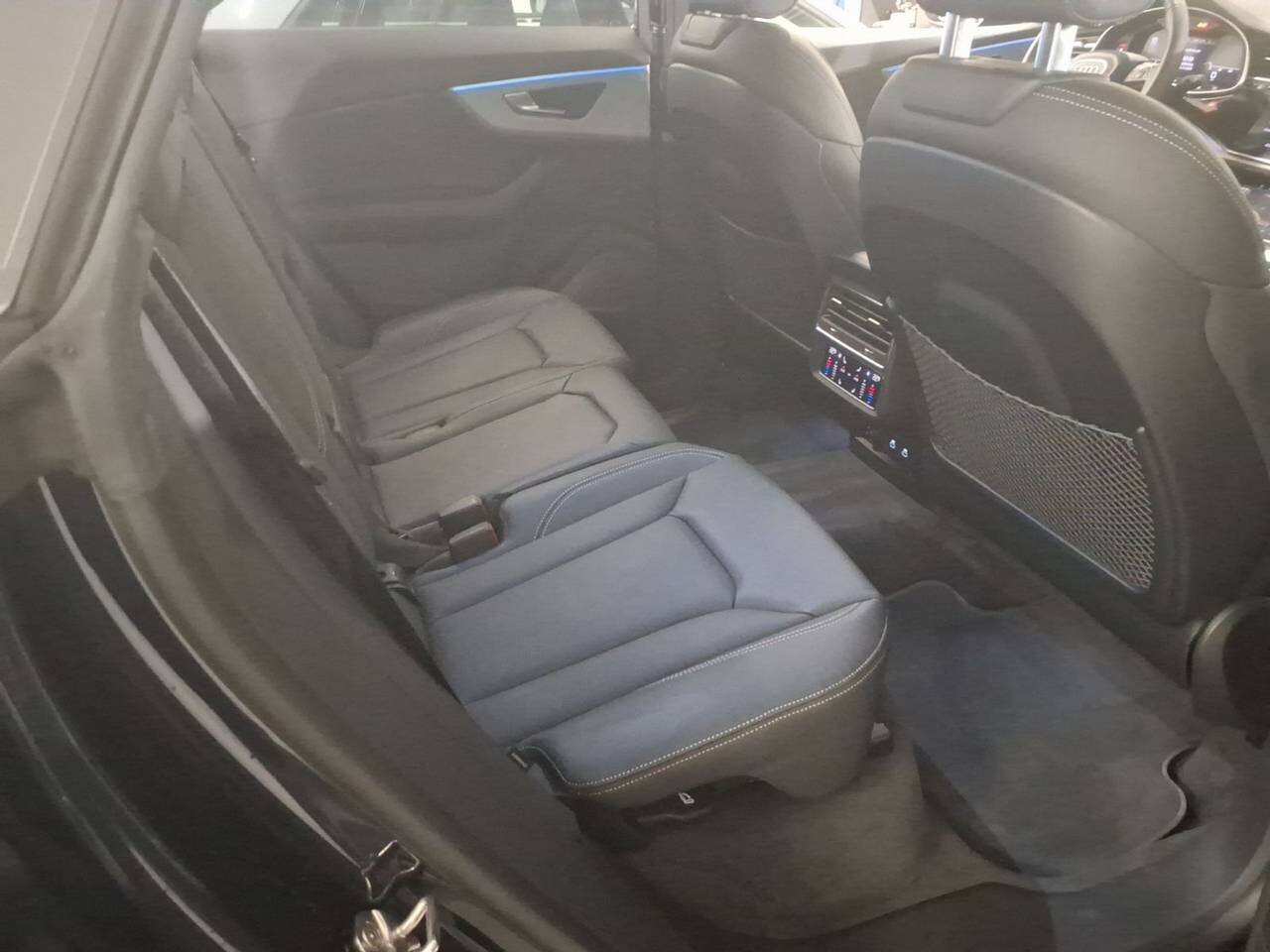 Audi Q8 - zdjęcie 9