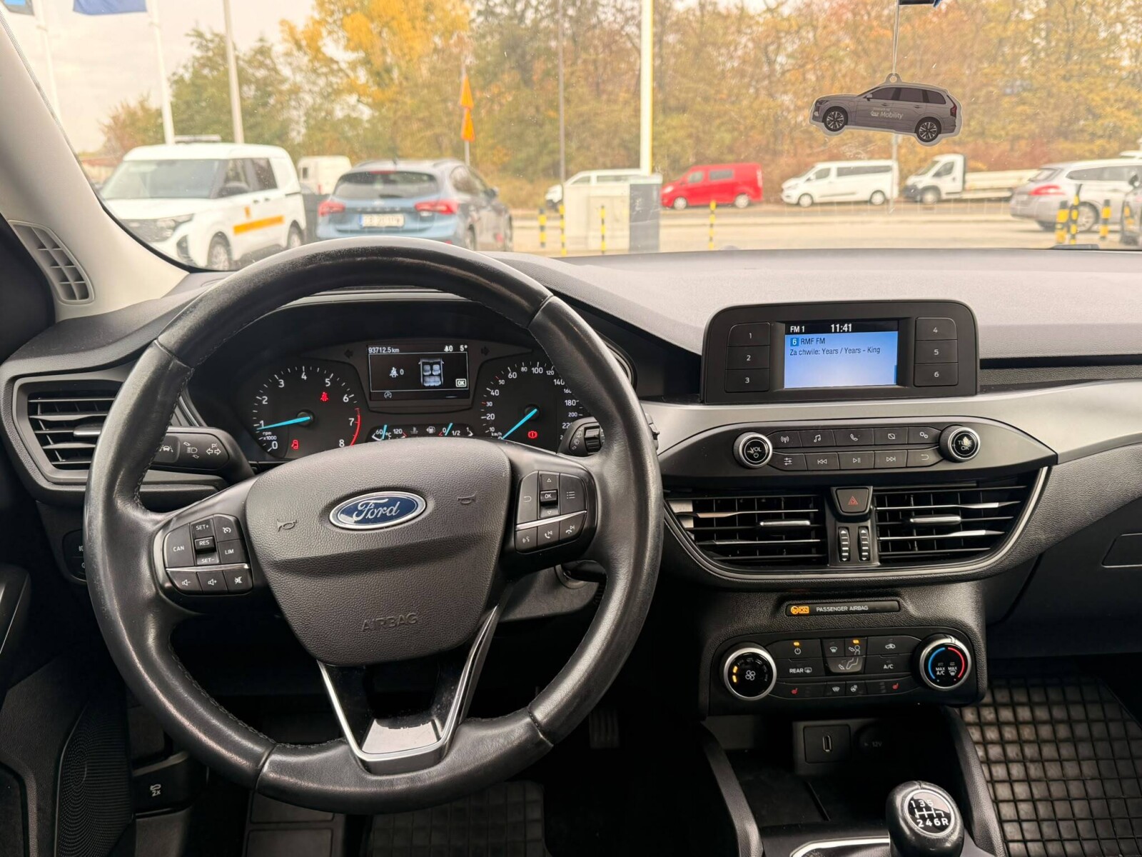 Ford Focus - zdjęcie 5