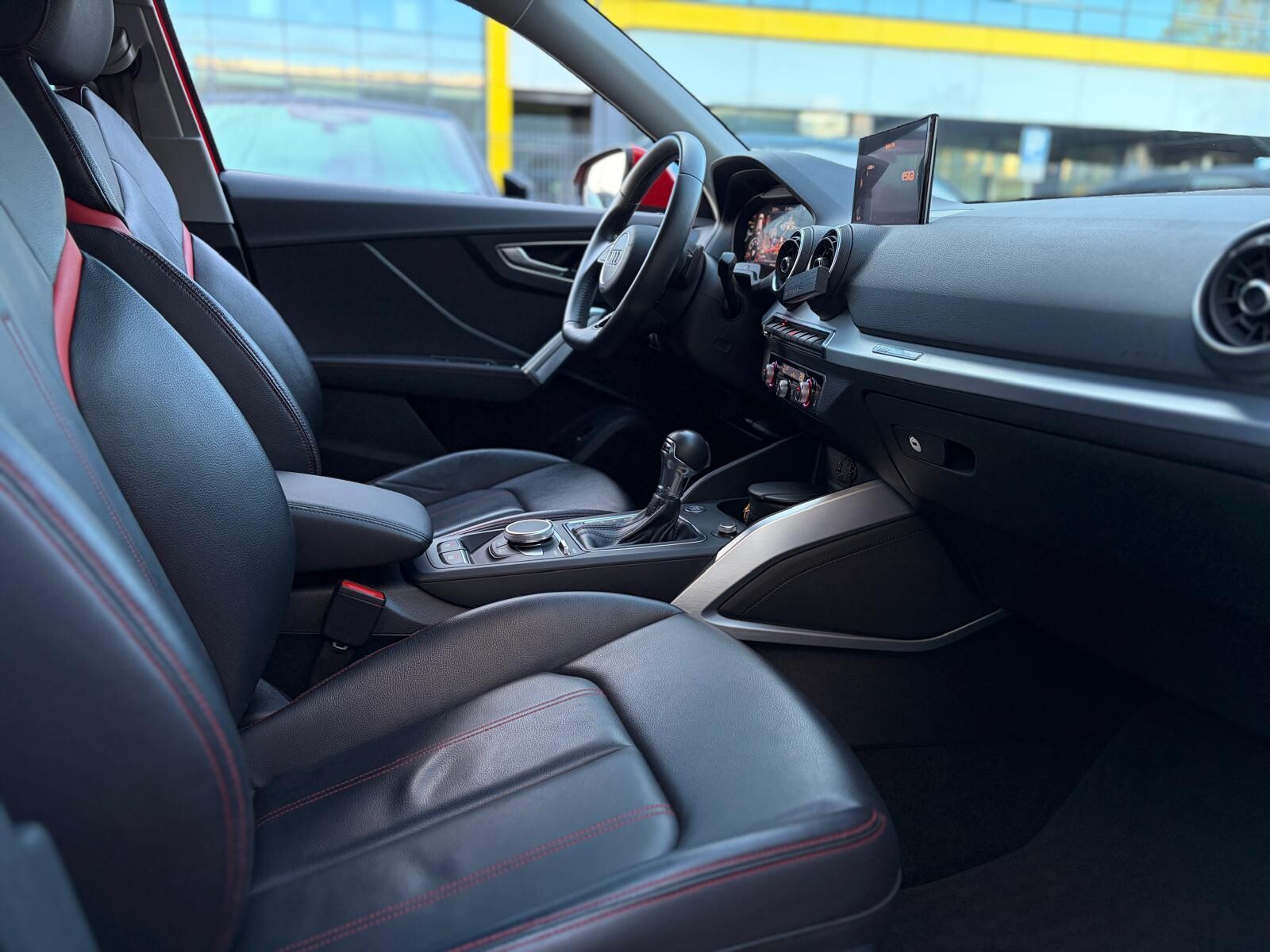 Audi Q2 - zdjęcie 19