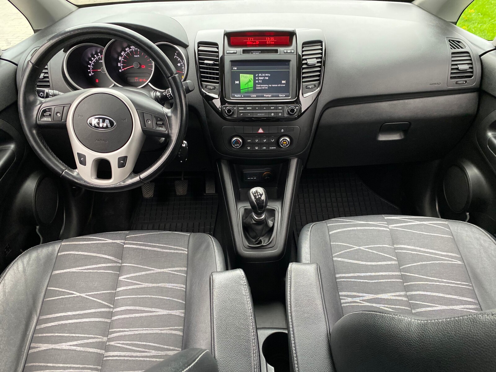 Kia Venga - zdjęcie 12