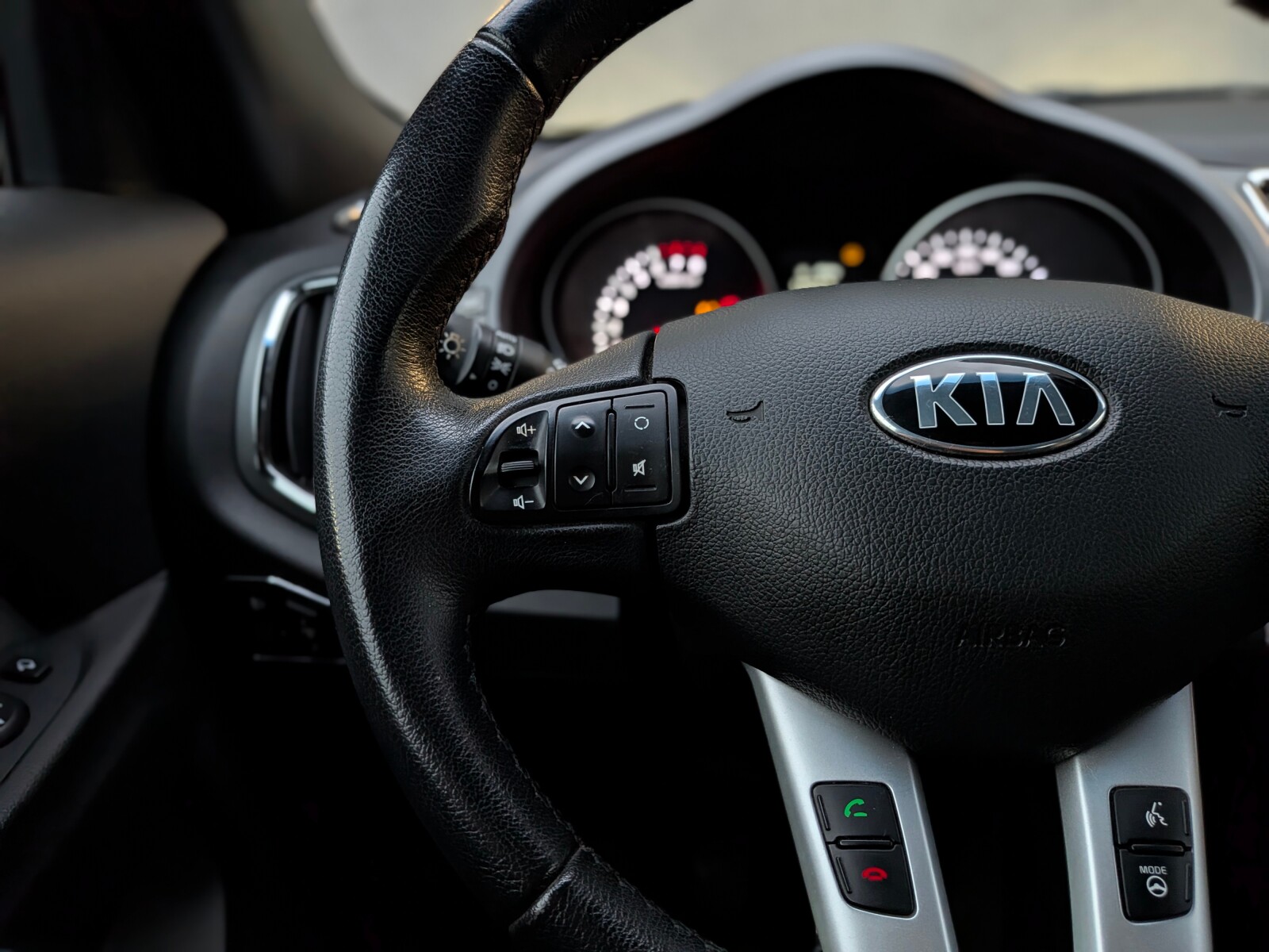 Kia Sportage - zdjęcie 15