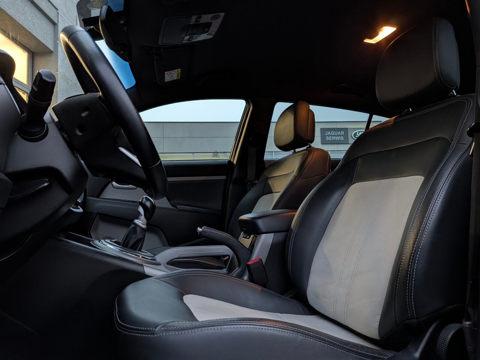 Kia Sportage - zdjęcie 9