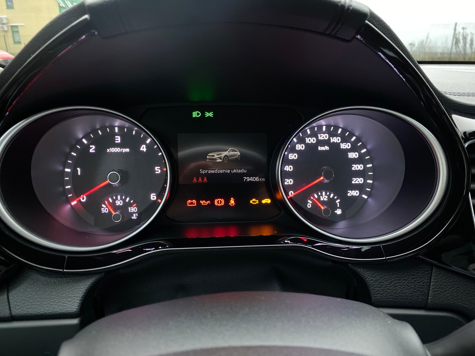 Kia Ceed - zdjęcie 16