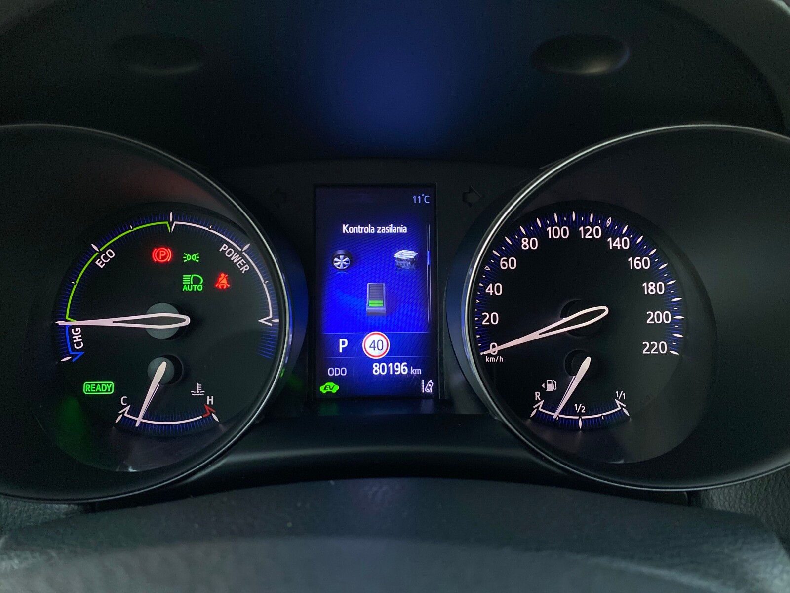 Toyota C-HR - zdjęcie 22