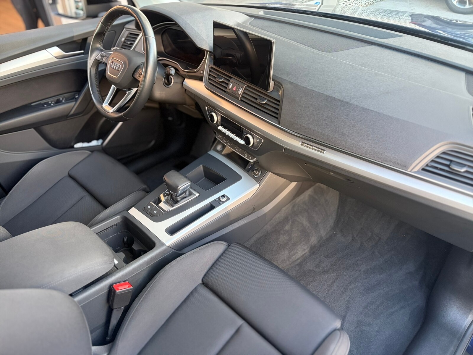 Audi Q5 - zdjęcie 15