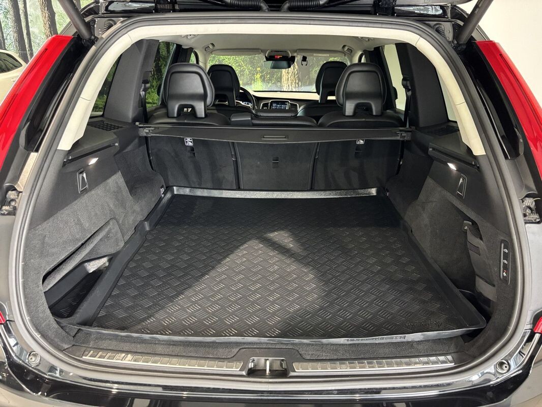 Volvo XC 90 - zdjęcie 25