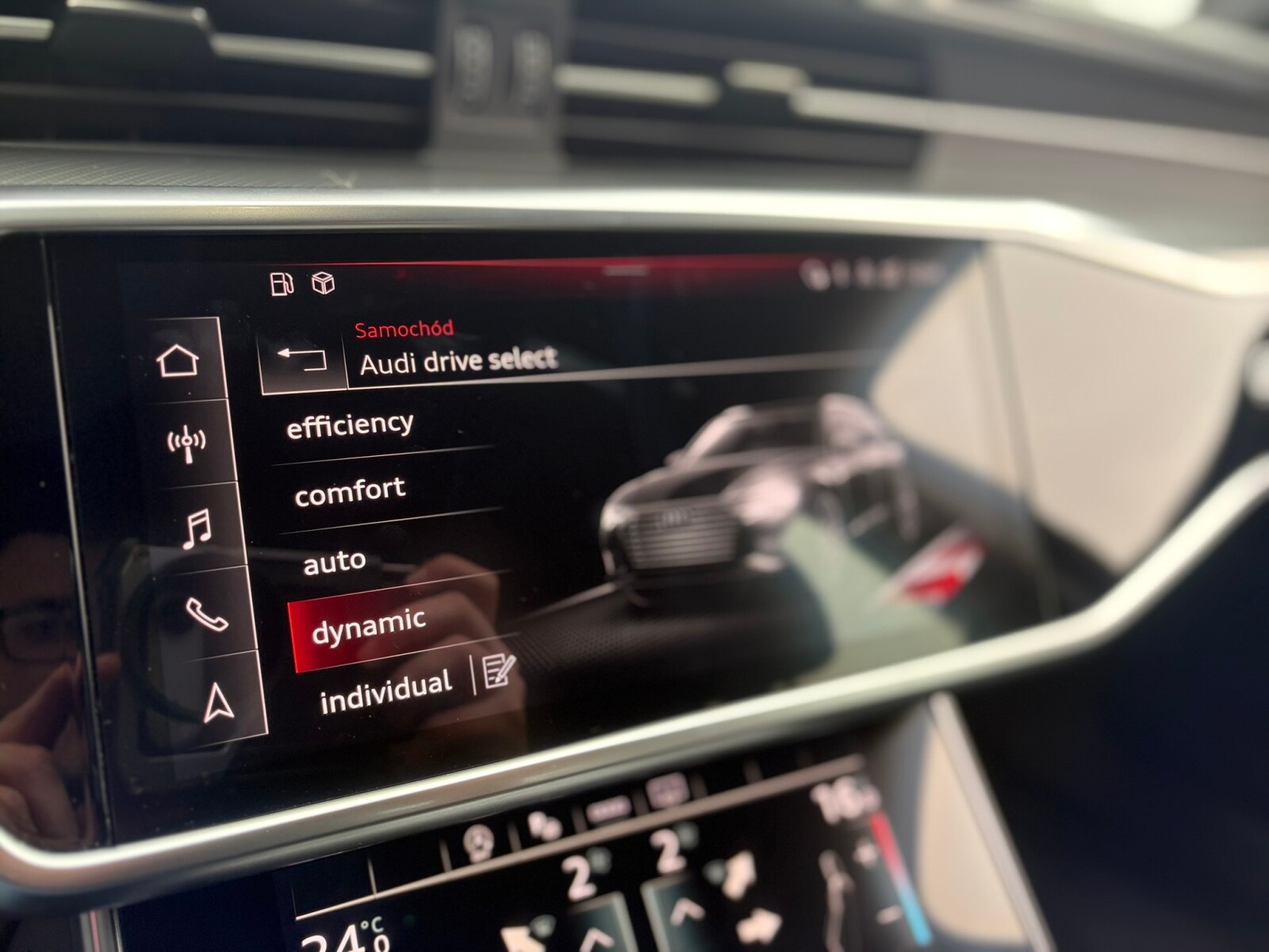 Audi A6 Avant - zdjęcie 34