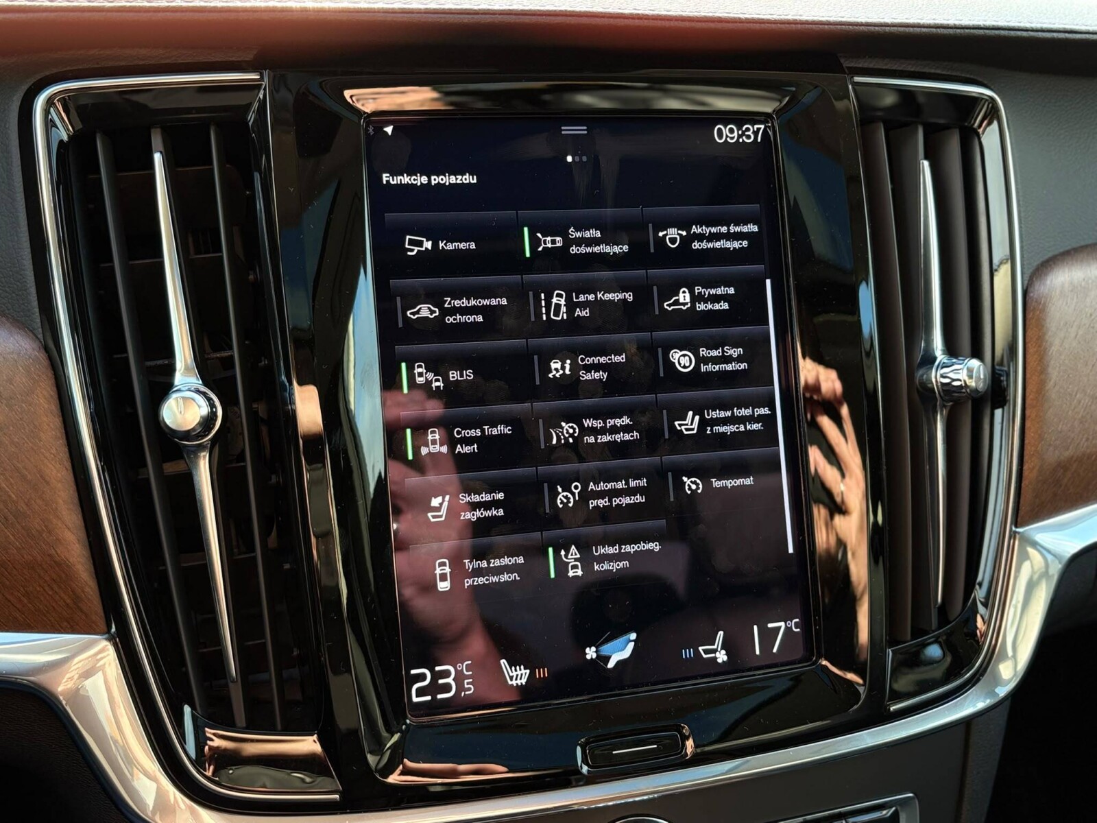 Volvo S90 - zdjęcie 12