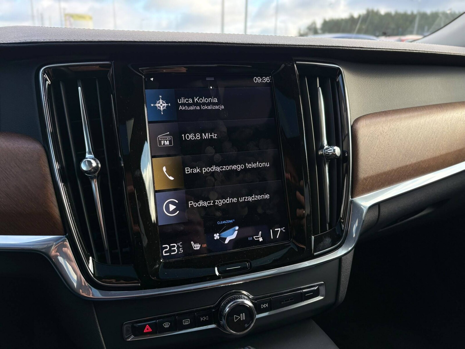 Volvo S90 - zdjęcie 13
